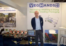Christian Oosterlaan (HortiHands / Pack TTI) at Fruit Logistica with a focus on weighing, sorting and packaging